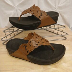 Fitflop Tan Leather Flora Thong Sandals Women's Size 5 Lazer Cut READ INFO